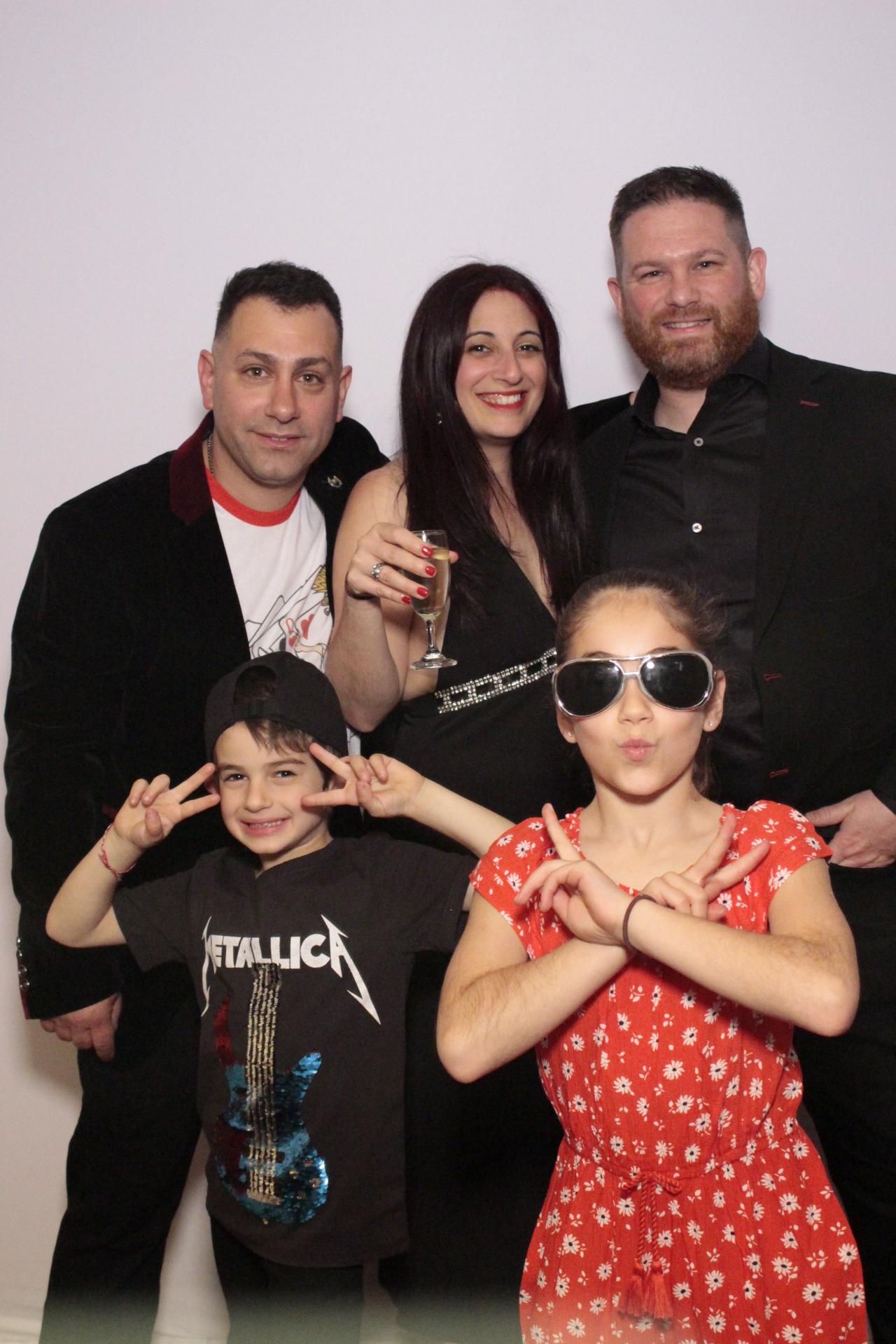 Danielle’s 40th birthday | View more photos from the event at gallery.myphotoboothexperience.co.uk/u/MyPhotoBoothExperienceLtd/Danielle’s-40th-birthday